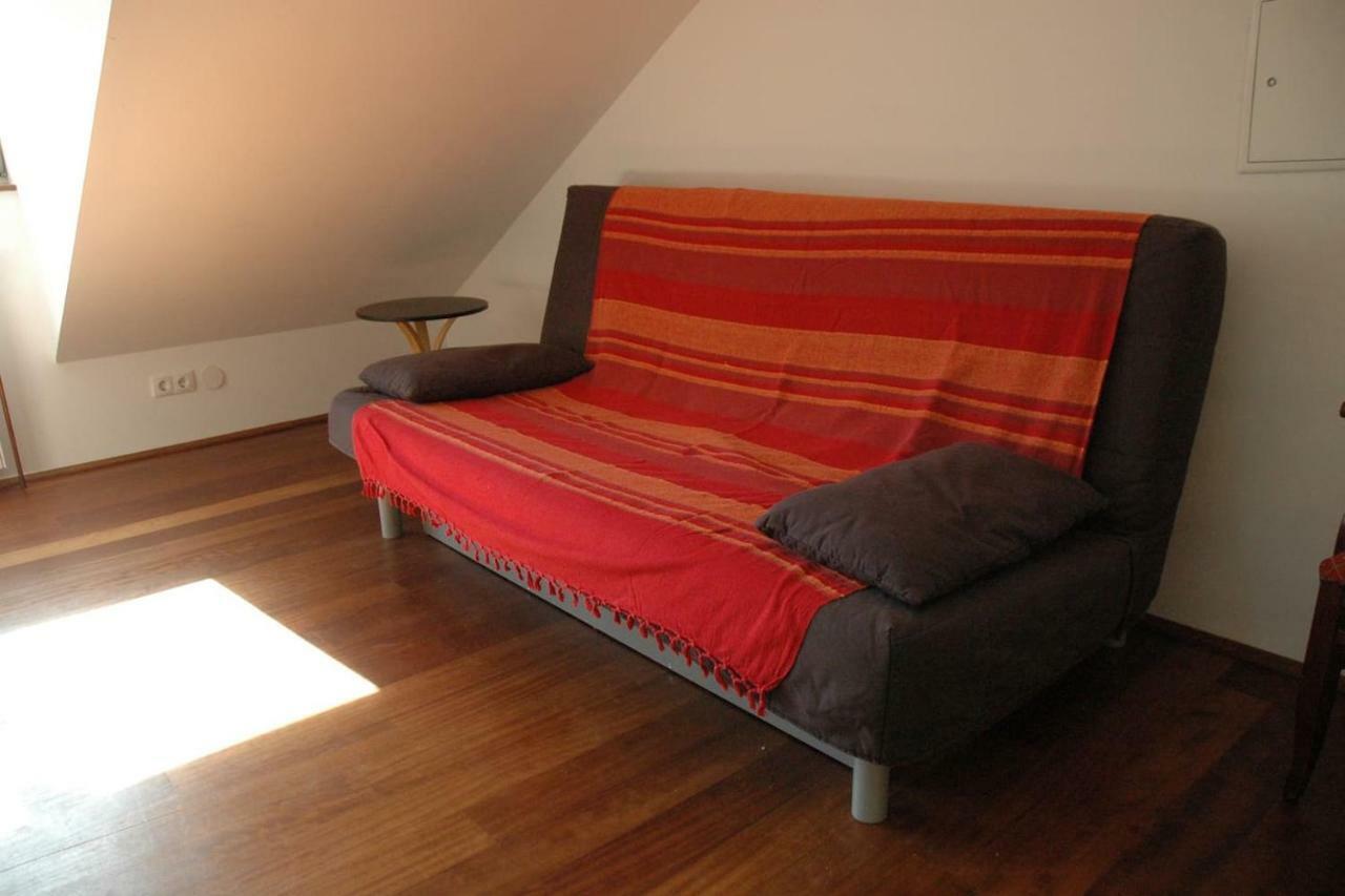 Ruhige, Grosse Ferienwohnung Am Muehlberg, Stadtrand Wien Ngoại thất bức ảnh