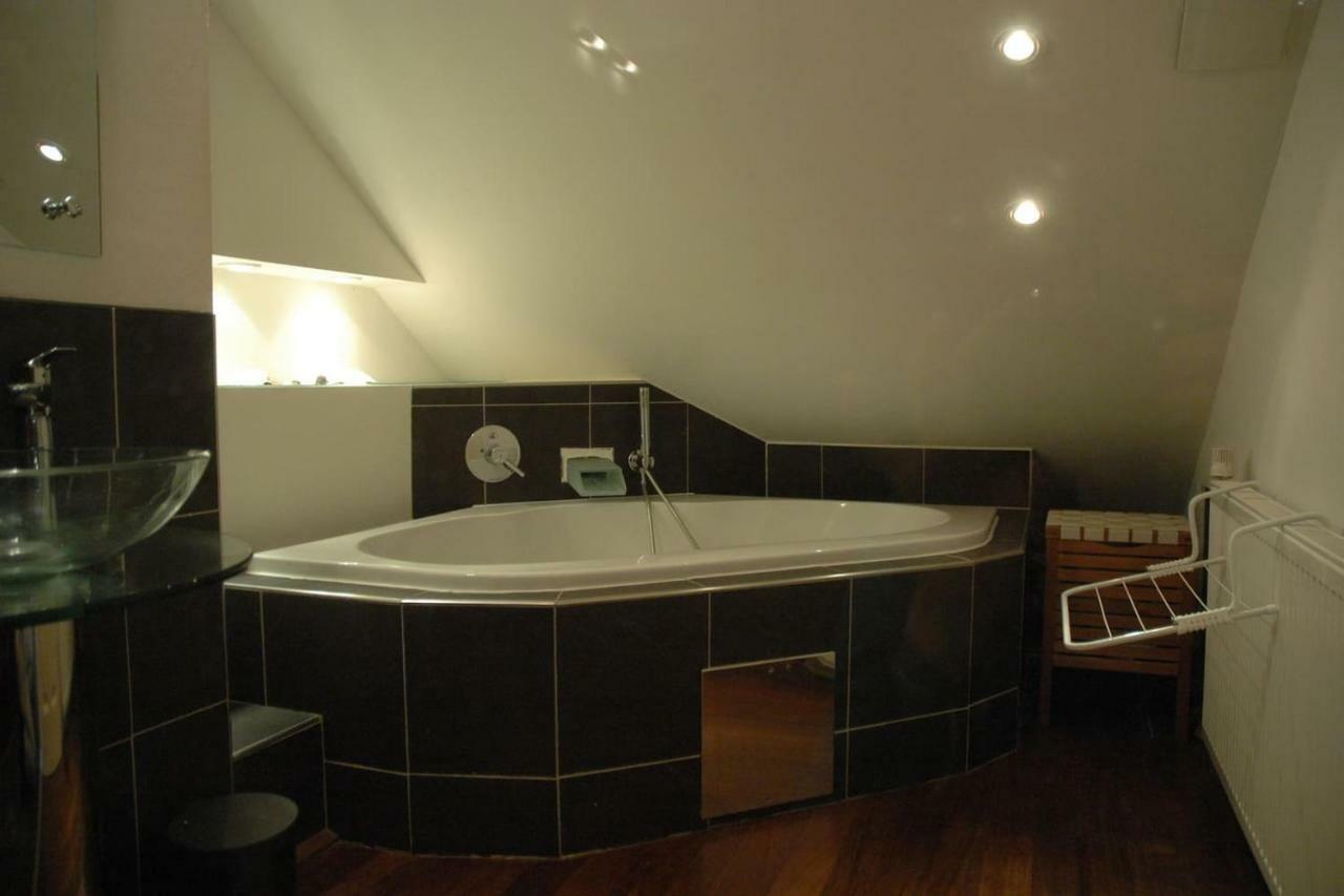 Ruhige, Grosse Ferienwohnung Am Muehlberg, Stadtrand Wien Ngoại thất bức ảnh