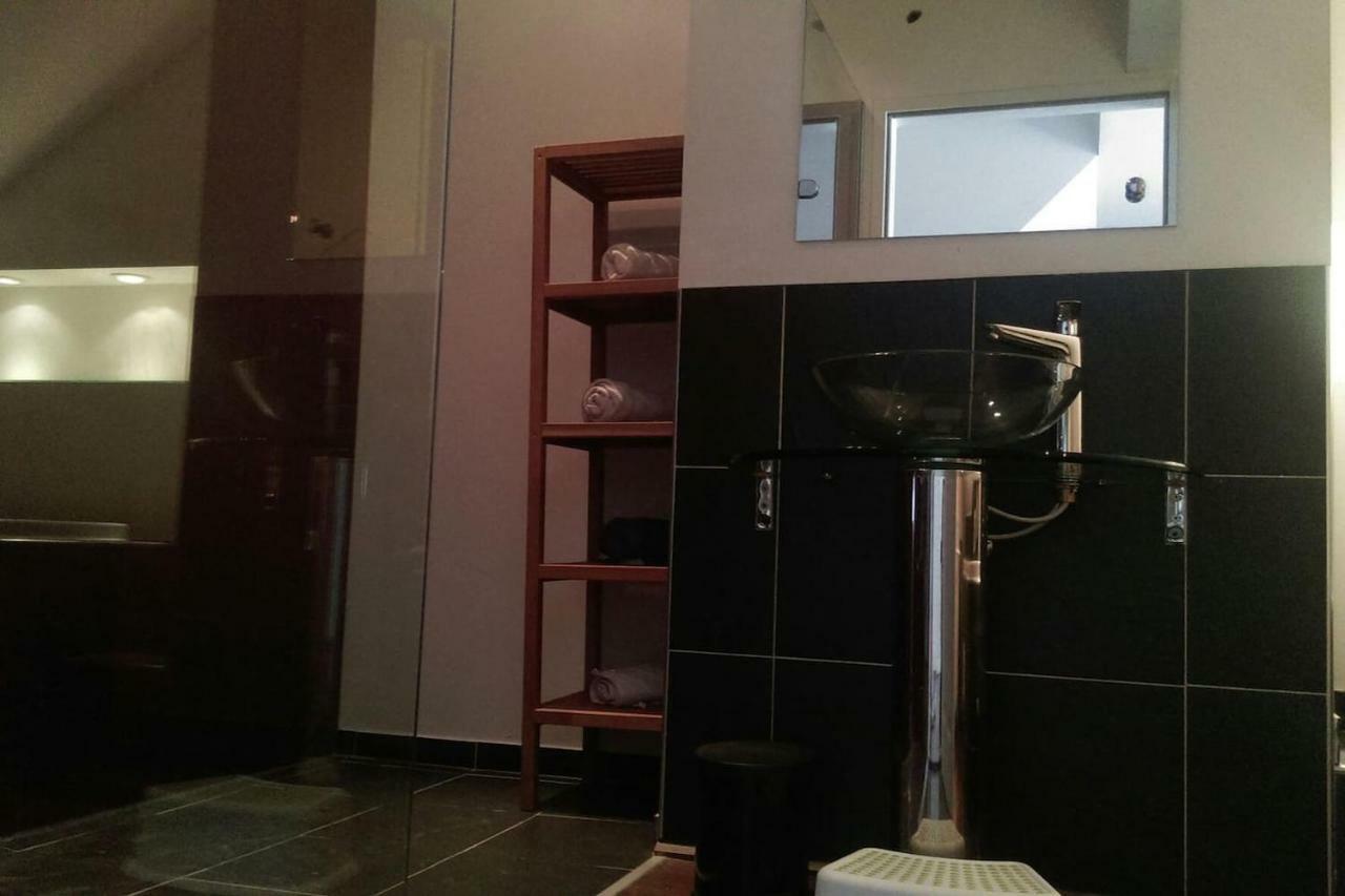 Ruhige, Grosse Ferienwohnung Am Muehlberg, Stadtrand Wien Ngoại thất bức ảnh