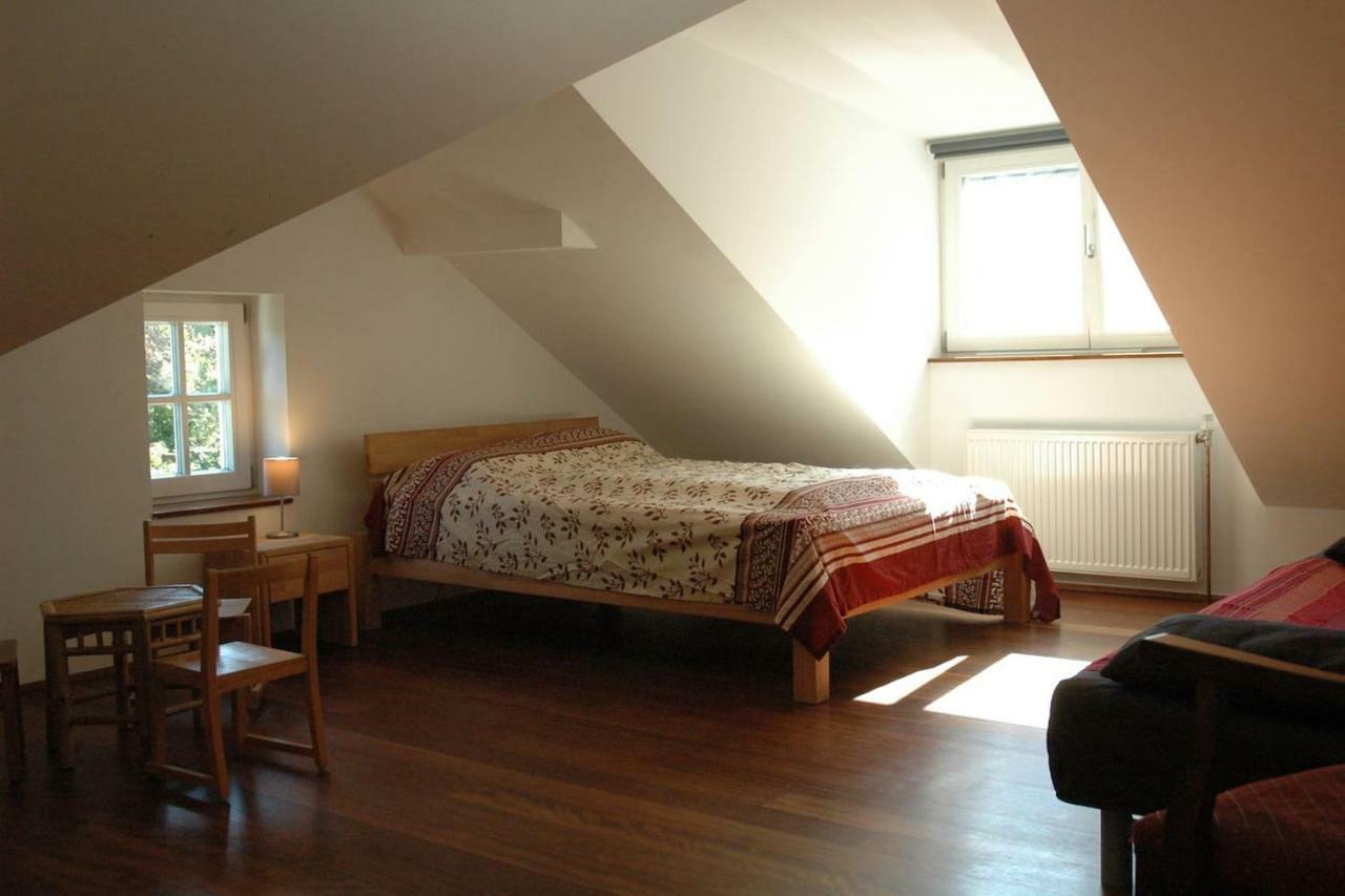 Ruhige, Grosse Ferienwohnung Am Muehlberg, Stadtrand Wien Ngoại thất bức ảnh