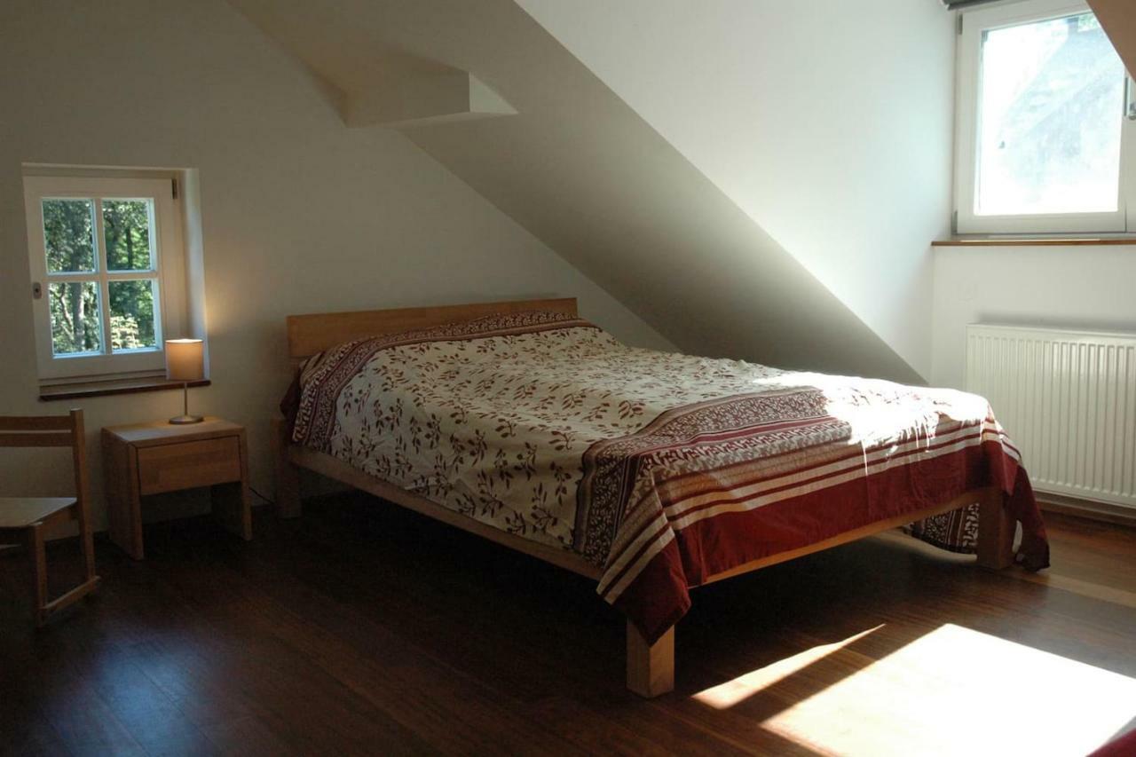 Ruhige, Grosse Ferienwohnung Am Muehlberg, Stadtrand Wien Ngoại thất bức ảnh